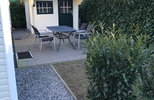 Municipality of Epe Cottage | Charming Cottage Escape in Epe: Family-Friendly & Bicycles