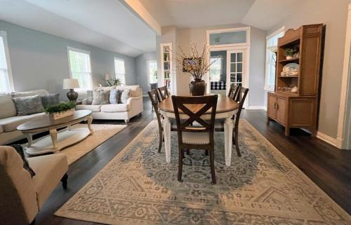 Prescott House | Charming Cottage Steps from Downtown Prescott, Pet-Friendly