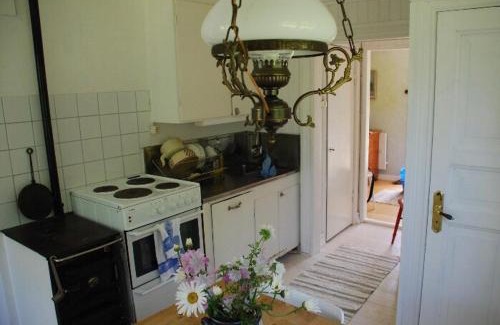 Lidkoping House | Cozy cottage near Lidköping Kinnekulle & Sommarland