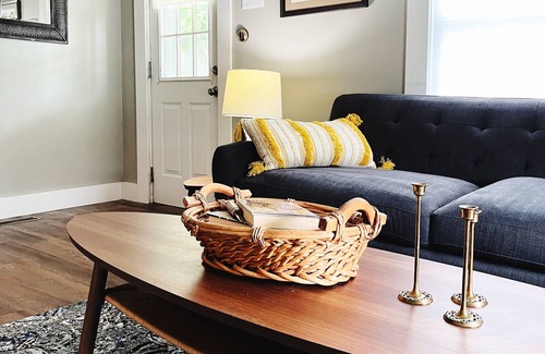 Ozark Cottage | Charming Cottage Steps from Ozark Square with Hot Tub