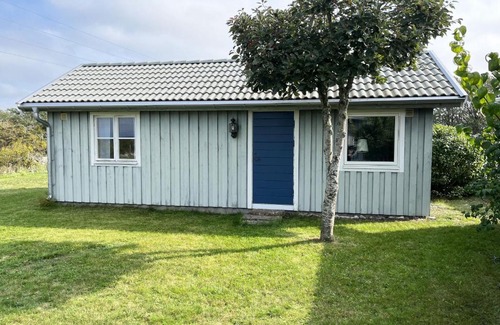 Sodvik House | Seaside Cottage Retreat in Sandvik – Pet and Child Friendly