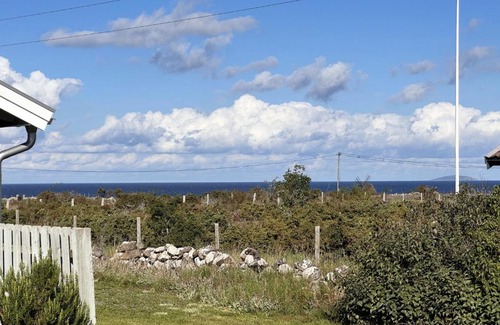 Sodvik House | Seaside Cottage Retreat in Sandvik – Pet and Child Friendly