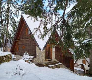 Babanovac House | Delightful Child-Friendly Stay at Cozy Cottage Vlašić
