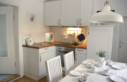 Growendern House | Inviting Cottage with Garden and Pool in Fichtelgebirge
