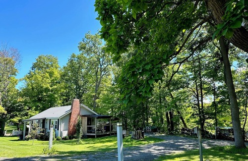 Waterport Cottage | Charming Cottage with River Access & Pet-Friendly Amenities
