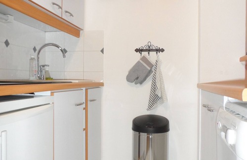 Port Guillaume House | Relaxing Villa Dives-sur-Mer: Pool, Spa & Family-Friendly