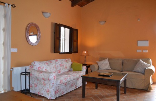 El Peralejo Cottage | Charming Cottage with Pool Near Seville for a Relaxing Escape