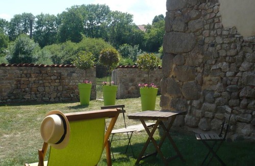 Palogneux Cottage | Cozy Gite Palogneux: Family-Friendly Retreat with Spa