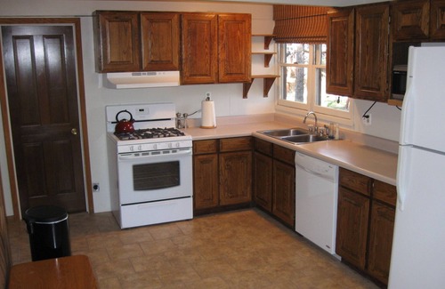 Flagstaff House | Experience Snowbowl: Ski with Pets and Fantastic Amenities