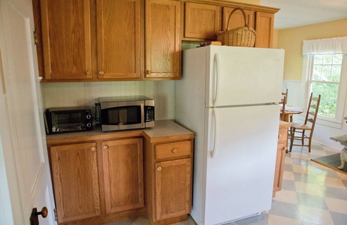 Hobart House | Charming Country Farmhouse Near the Catskill Scenic Trail