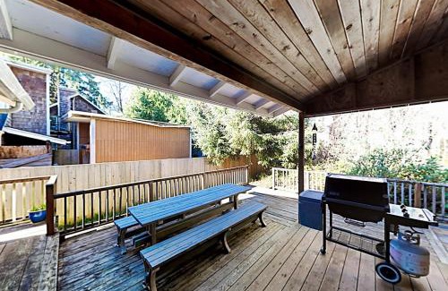 Manzanita House | Cozy Cove