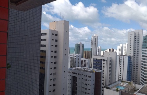 Boa Viagem Apartment | Inviting Family Retreat with Child-Friendly Amenities