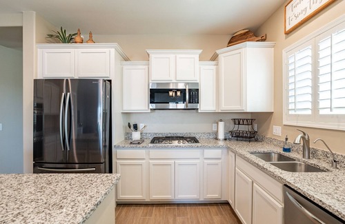 Corona de Tucson House | Desert Oasis with Pool, Hot Tub & Ocean Views - 10/10 Rated
