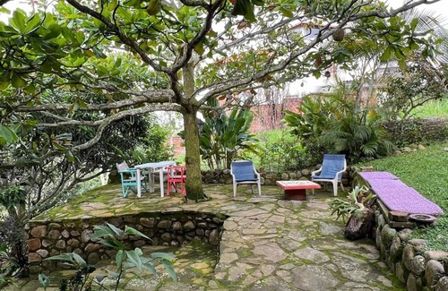 Floridablanca Ski Chalet | Family-Friendly Chalet Embraced by Nature - 15 mins to City