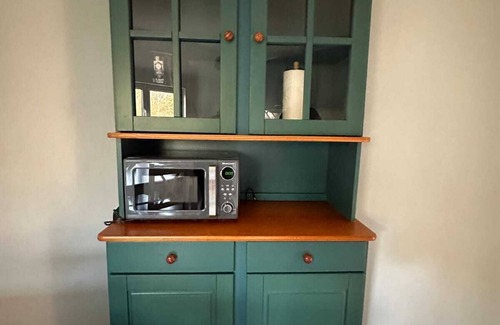 Neustadt bei Coburg Condo | Inviting DG Vacation Apartment with Balcony for 5 Guests