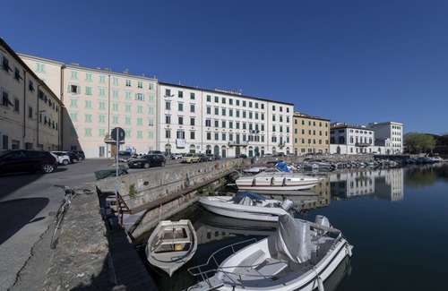 Venezia Nuova House | Cozy Double Room with Canal View and Pet-Friendly Amenities