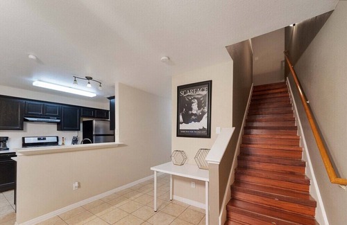 Franklin Park House | Cozy, Downtown Austin Home!