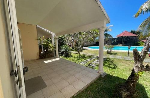 Grand Gaube Apartment | Inviting Duplex with Pool for Your Perfect Getaway