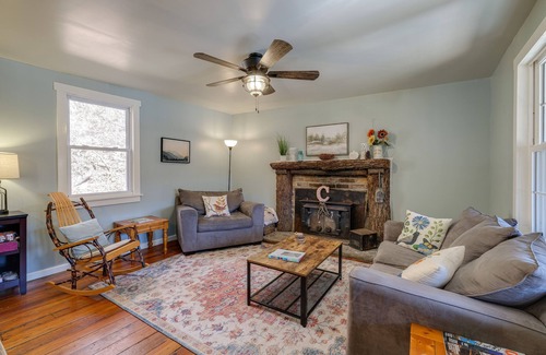 Eagle Rock Cottage | Cozy Eagle Rock Cottage on the Creek w/ Loft!