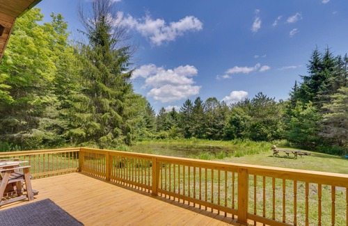 Ellicottville Cottage | Inviting Ellicottville Cabin with Scenic Water Views