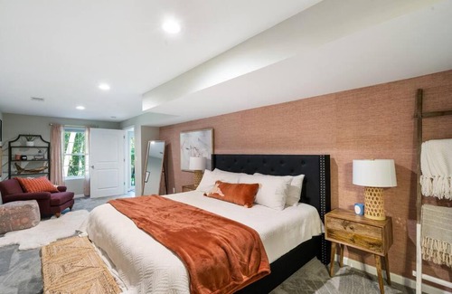Front Royal House | Charming Shenandoah Cottage: A Cozy Family Retreat