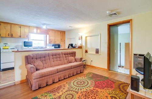 Fairfield House | Welcoming Fairfield Retreat Steps from Historic Attractions