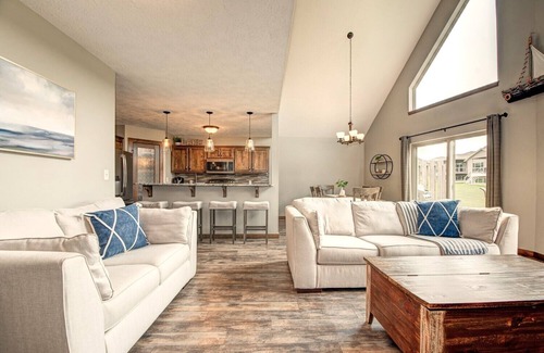 Spirit Lake House | Premier Bridges Bay Cabin with Pool at Lake Okoboji