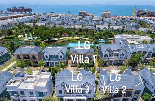 Phan Thiet Villa | Cozy Family-sized Villa 7 minutes to Novaworld Beach and Next to Swimming Pool