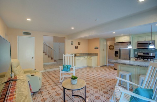 Montebello House | Family-Friendly Retreat with Pool and Ocean Views in Montebello