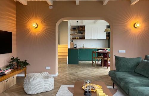 Sigulda House | Cozy Family House with Garden and Greenhouse