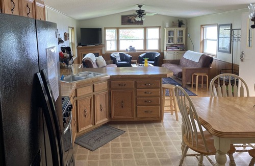 Holcombe House | Welcoming Family & Pet-Friendly Lake Retreat with Ocean Views