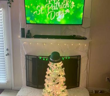 Peachtree Corners Apartment | Inviting Family Retreat with Arcade, Grill & Waffle Bar