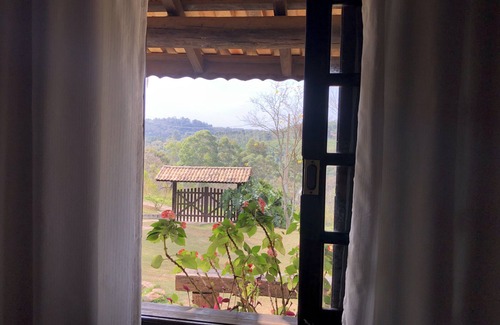 Mairinque House | Inviting Farm Retreat with Ocean Views and Pet-Friendly Amenities