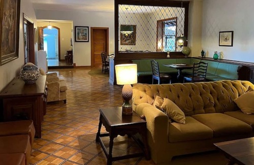 Itaipava House | Charming Mountain Farmhouse with Private Pool and Spa