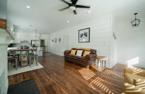 Waco Other | Inviting Farmhouse in Waco - Child-Friendly & Perfect Stay