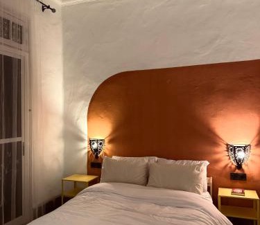 Tetouan Apartment | COZY Flat central Medina Tétouan 3BR 15 min airport ,Balcony