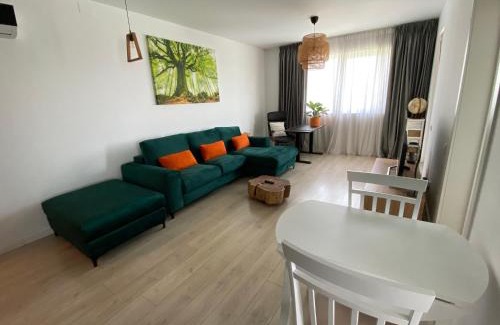 Voluntari Apartment | Cozy Flat North Bucharest
