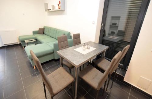 Zelezna Ruda House | Guest Rated 10/10: Holiday Home in Bohemian Forest