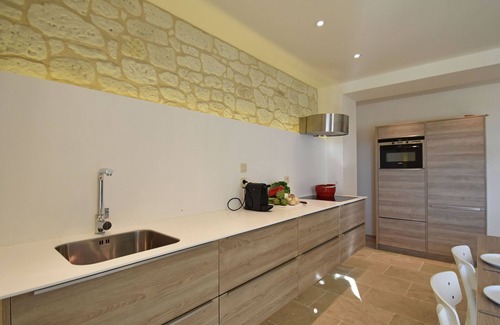 Villeseque-des-Corbieres Apartment | Idyllic Villesèque Apartment with Pool and Ocean View