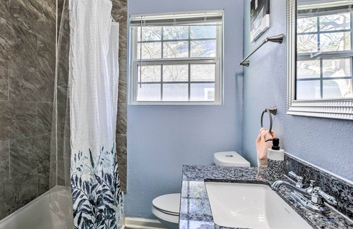 Freeport House | Cozy Freeport Abode Near Golfing & Boating!