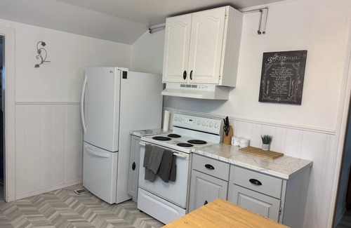 New Waterford House | Cozy fully furnished house in New Waterford NS pet friendly