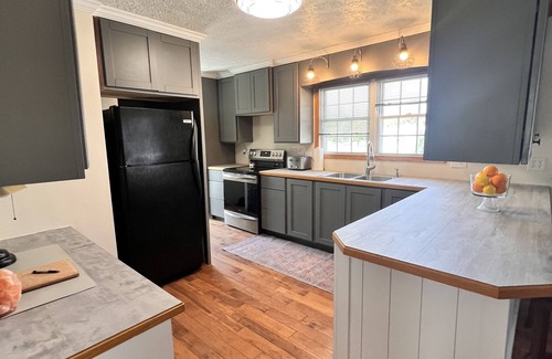 Kokomo House | Charming Fully Furnished Home Steps from Highland Park