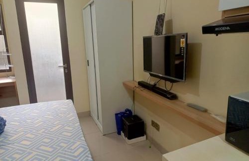 Depok Apartment | Cozy Furnished Studio Apartemen Transpark Cibubur by Royal Home Indonesia