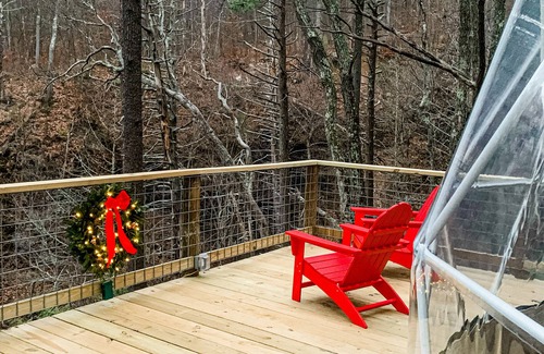 Wallkill House | Exceptional Geo-Dome Retreat with Spa on Private Wilderness