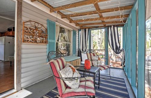Midway House | Charming Georgia Retreat with Porch and Fire Pit Awaits!