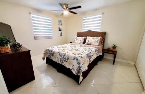 North Port House | Cozy getaway home with Heated Pool!