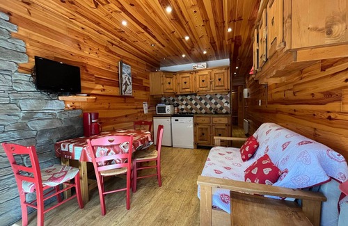 Pra Loup Apartment | Cozy Apartment Pra-Loup: Ideal for Families & Pets