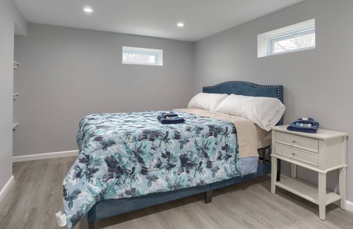 Harrisburg House | Cozy Guest Home At Fairville