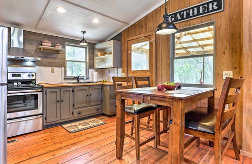 Frisco Cottage | Inviting Hatteras Island Retreat - 1 Mile to Frisco Beach