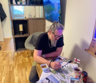 Klaksvik Apartment | Child-Friendly Cozy Haven - Guest Rated 10/10